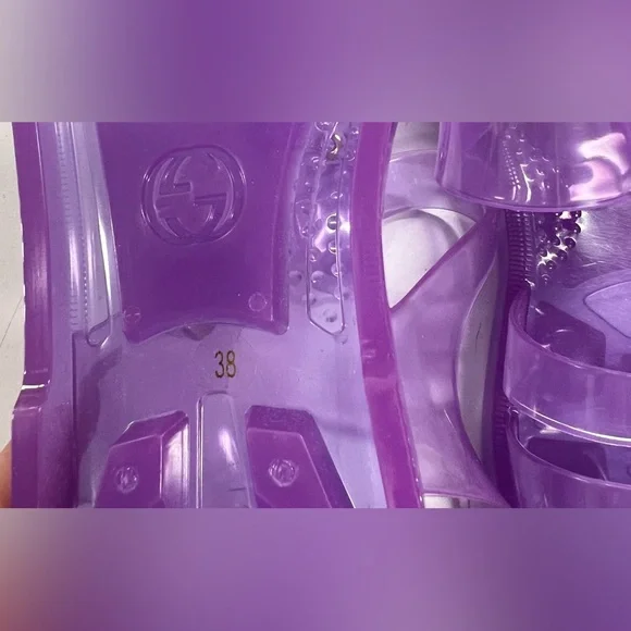 Gucci Translucent Purple Sandals - Picture 4 of 4